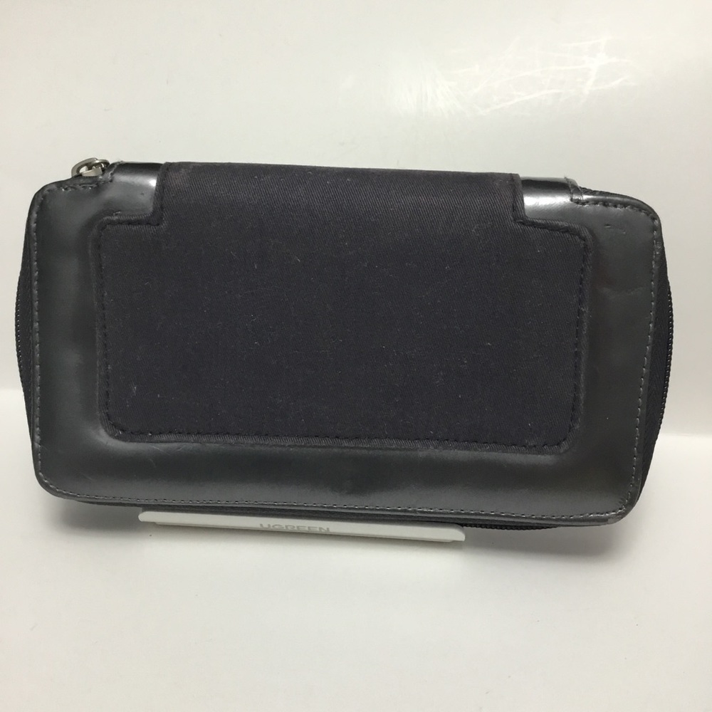 Guerlain Wallet - Picture 3 of 16